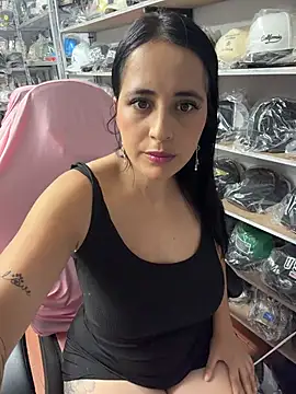 GiaDuque online show from 18, 3, 2026