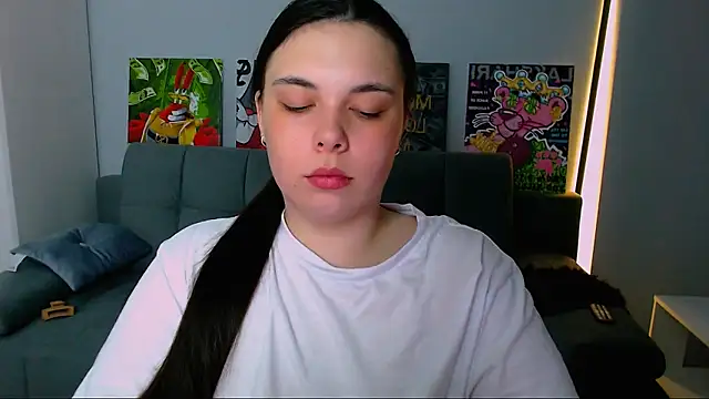 Snapshot of queenofthesense_ chatting on 1, 4, 2026 queenofthesense online show from 1, 4, 2026