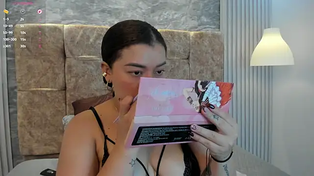 leilapons online show from 23, 11, 2025