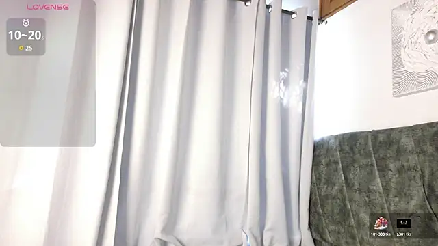 ValeriGallardo17 online show from 3, 10, 2025