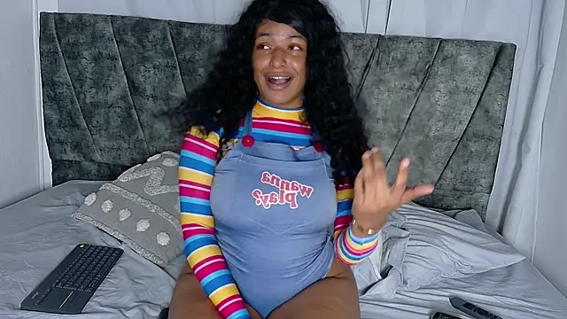 ValeriGallardo17 online show from 23, 10, 2025