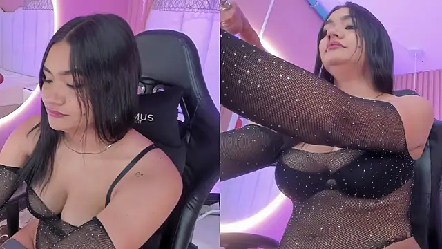 Snapshot of noa_moon chatting on 6, 11, 2025 noa moon online show from 6, 11, 2025