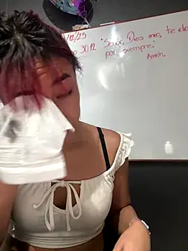 JuliethaDemon  online show from 4, 12, 2025