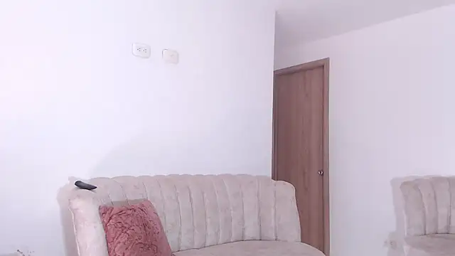 Snapshot of Martina_ferer chatting on 20, 6, 2026 Martina ferer online show from 20, 6, 2026