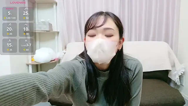 yuu-chan  online show from 28, 11, 2025