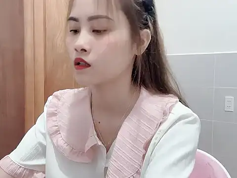 Snapshot of Truclynk1702 chatting on 6, 10, 2025 Truclynk1702 online show from 6, 10, 2025