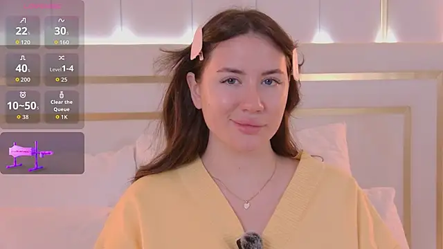 MeganStrain online show from 7, 10, 2025