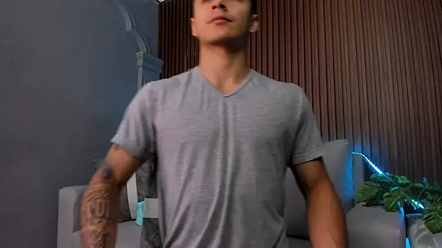 Leo santoro online show from 9, 9, 2025