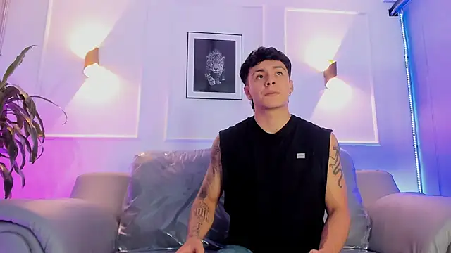 Snapshot of Leo_santoro chatting on 20, 3, 2026 Leo santoro online show from 20, 3, 2026