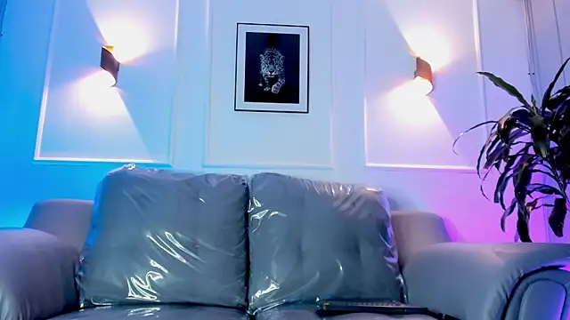 Snapshot of Leo_santoro chatting on 31, 3, 2026 Leo santoro online show from 31, 3, 2026