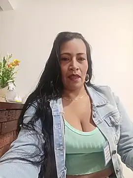 Snapshot of PAULA20- chatting on 27, 9, 2025 PAULA20- online show from 27, 9, 2025