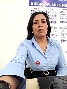 Snapshot of PAULA20- chatting on 14, 11, 2025 PAULA20- online show from 14, 11, 2025