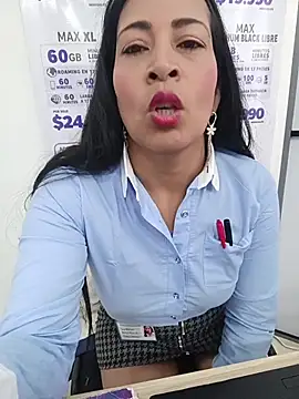 Snapshot of PAULA20- chatting on 2, 12, 2025 PAULA20- online show from 2, 12, 2025