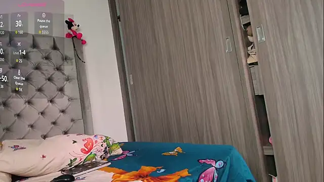 dreamsussi online show from 10, 11, 2025