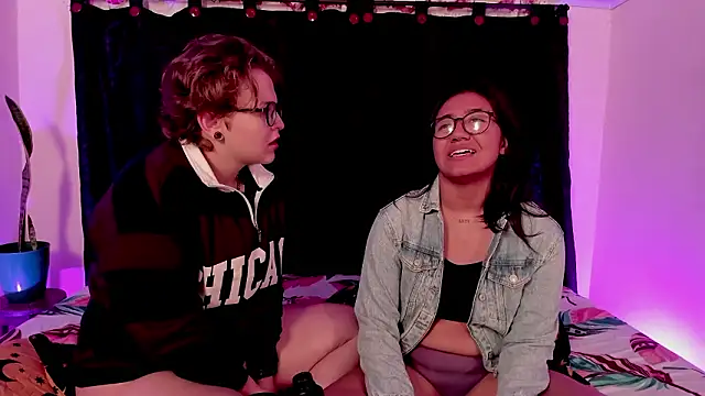 Snapshot of CrazyCakes_ chatting on 3, 2, 2026 CrazyCakes online show from 3, 2, 2026