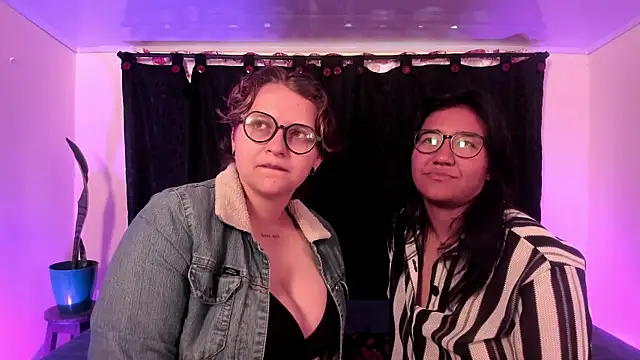 Snapshot of CrazyCakes_ chatting on 21, 2, 2026 CrazyCakes online show from 21, 2, 2026