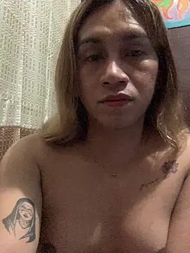 pretty TRANSjona online show from 15, 4, 2026