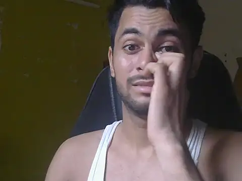 Snapshot of ursdreamperson chatting on 7, 7, 2026 ursdreamperson online show from 7, 7, 2026