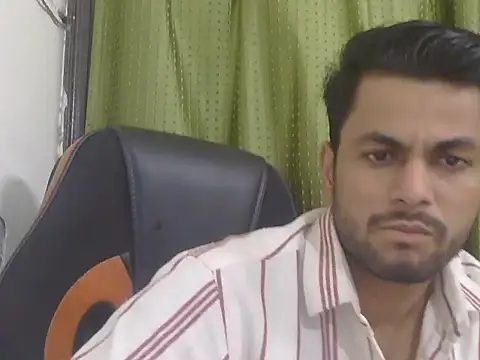 Snapshot of ursdreamperson chatting on 10, 7, 2026 ursdreamperson online show from 10, 7, 2026