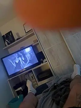 Snapshot of KamaxxNitrex chatting on 1, 10, 2025 KamaxxNitrex online show from 1, 10, 2025