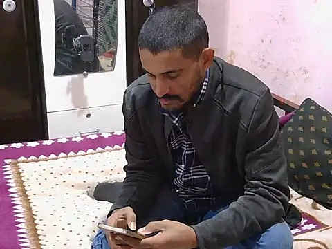 krishjaat43 online show from 23, 12, 2025