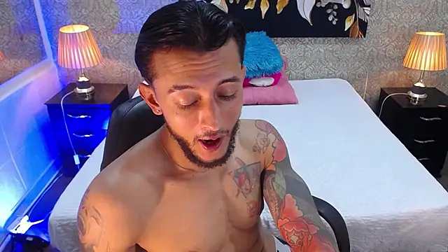 Snapshot of jonas_conor chatting on 10, 9, 2025 jonas conor online show from 10, 9, 2025