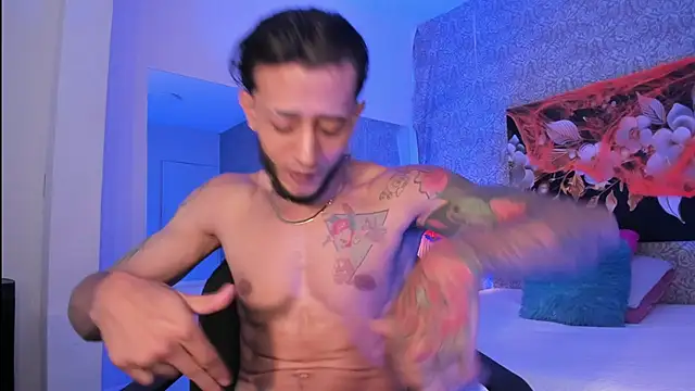 Snapshot of jonas_conor chatting on 22, 10, 2025 jonas conor online show from 22, 10, 2025