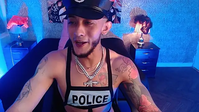 Snapshot of jonas_conor chatting on 23, 10, 2025 jonas conor online show from 23, 10, 2025