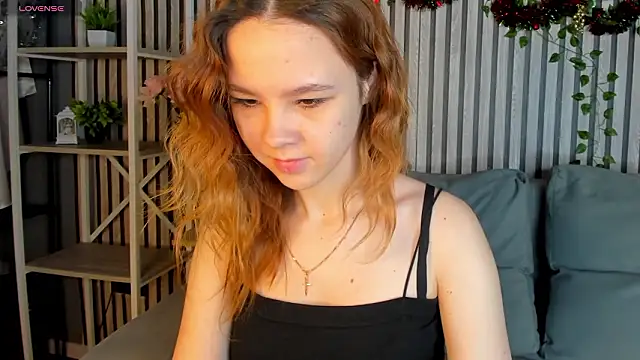 Snapshot of Lori_Blossom chatting on 15, 1, 2026 Lori Blossom online show from 15, 1, 2026