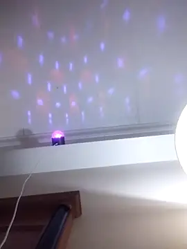 kaylikinky online show from 8, 11, 2025