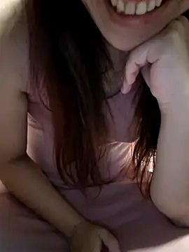Snapshot of hihiakiko chatting on 18, 10, 2025 hihiakiko online show from 18, 10, 2025