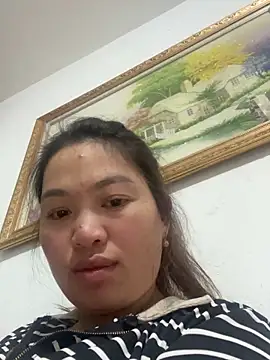 Nhung584 online show from 2, 10, 2025