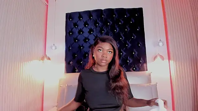 DahianaLopez  online show from 16, 4, 2026