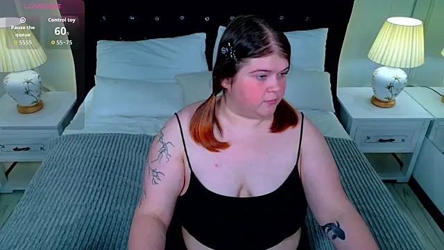 Mia Ray online show from 1, 10, 2025