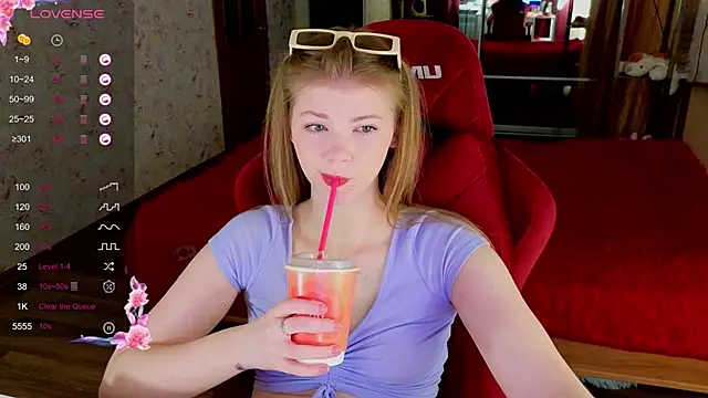 Snapshot of Jenny_Skinner20 chatting on 21, 4, 2026 Jenny Skinner20 online show from 21, 4, 2026
