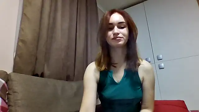 Requellia online show from 15, 10, 2025