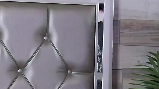 LunaHart online show from 7, 4, 2026