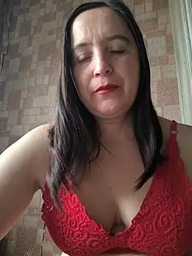 Snapshot of EvelinCutex chatting on 7, 11, 2025 EvelinCutex online show from 7, 11, 2025