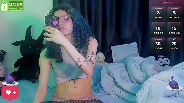 Bluedarkelf888 online show from 29, 10, 2025