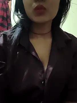 RAYI Queen 2 online show from 8, 11, 2025