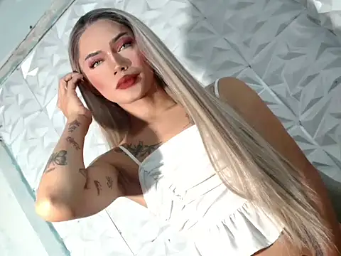 hugecockbabe online show from 6, 2, 2026