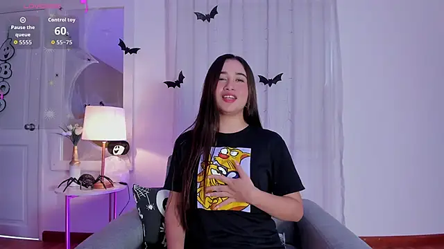 AuroraMiiller online show from 27, 10, 2025