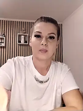 Snapshot of Mayaaaaaa_ chatting on 1, 11, 2025 Mayaaaaaa online show from 1, 11, 2025