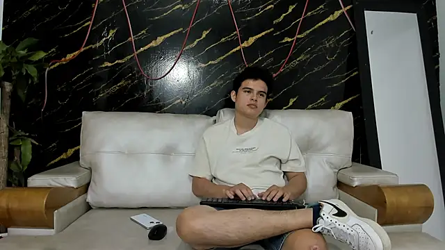 invincible200 online show from 10, 9, 2025