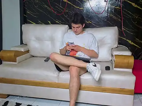 invincible200 online show from 22, 9, 2025