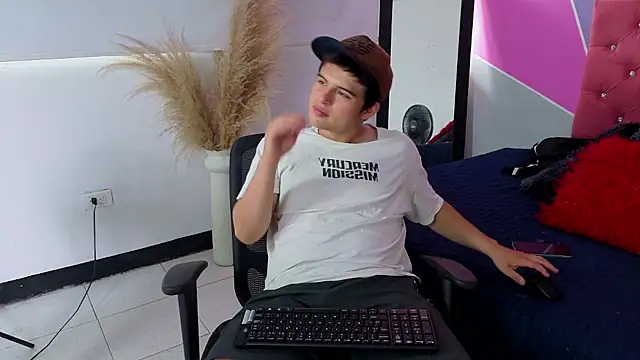 invincible200 online show from 29, 9, 2025