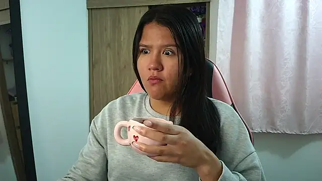 Oliviawatson1 online show from 15, 1, 2026