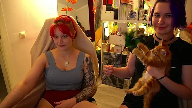 Snapshot of Sova173 chatting on 12, 11, 2025 Sova173 online show from 12, 11, 2025