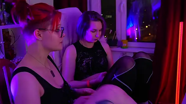 Snapshot of Sova173 chatting on 15, 12, 2025 Sova173 online show from 15, 12, 2025