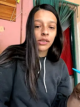 Snapshot of Evermorre chatting on 29, 11, 2025 Evermorre online show from 29, 11, 2025